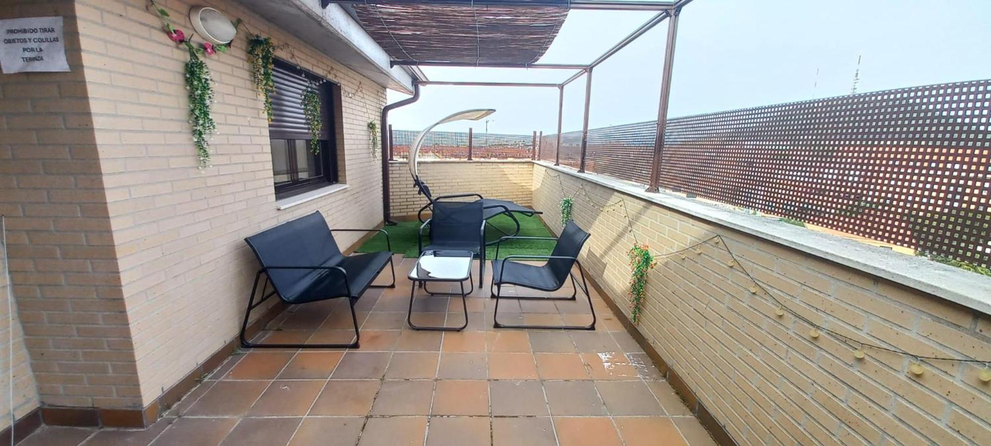 Apartamento Atico Con 2 Y Garaje A 10 Minutos De
